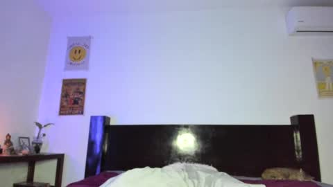 Greys online show from 01-13-25, 03:34