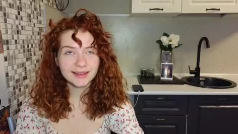 Snapshot of jelly_cherry chatting on 02-25-25, 05:19 Emily online show from 02-25-25, 05:19