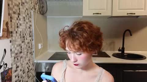 Snapshot of jelly_cherry chatting on 09-25-25, 09:18 Emily online show from 09-25-25, 09:18