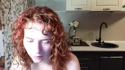 Snapshot of jelly_cherry chatting on 10-01-25, 08:48 Emily online show from 10-01-25, 08:48