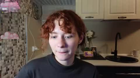 Snapshot of jelly_cherry chatting on 02-09-26, 12:58 Emily online show from 02-09-26, 12:58