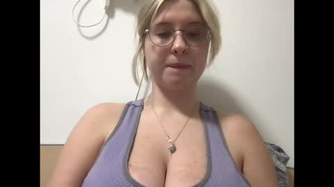 Inna  online show from 01-11-26, 12:21