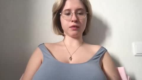 Inna  online show from 01-14-26, 07:25