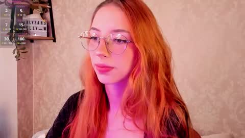 Snapshot of jelly_w5 chatting on 11-16-25, 09:53 Jelly online show from 11-16-25, 09:53