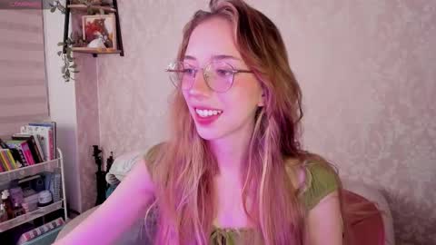 Jelly  online show from 03-14-26, 01:01