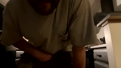 Snapshot of jellyfishfun chatting on 01-02-25, 06:07 Guy Jones online show from 01-02-25, 06:07