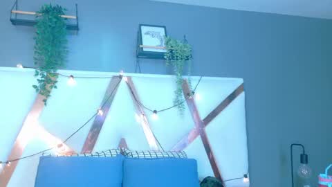 Snapshot of jenacooper__ chatting on 05-28-26, 02:53 Jena online show from 05-28-26, 02:53