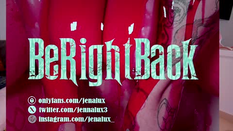 Snapshot of jenalux_ chatting on 01-15-25, 01:45 Jennalux online show from 01-15-25, 01:45