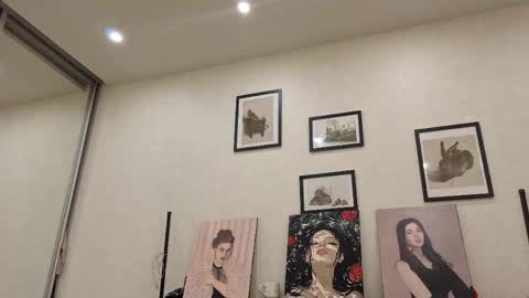Snapshot of jenie_fire chatting on 05-08-26, 01:38 Dolly online show from 05-08-26, 01:38
