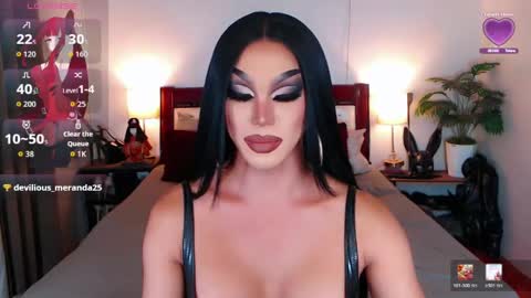 Queen Jenifer online show from 04-23-26, 10:03