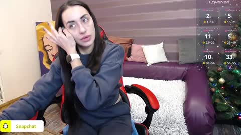 Snapshot of jeniferstone chatting on 01-03-25, 07:49 Kira online show from 01-03-25, 07:49