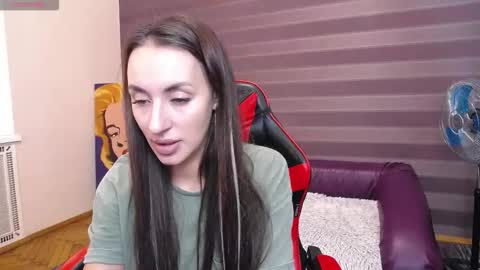 Snapshot of jeniferstone chatting on 09-09-25, 08:36 Kira online show from 09-09-25, 08:36