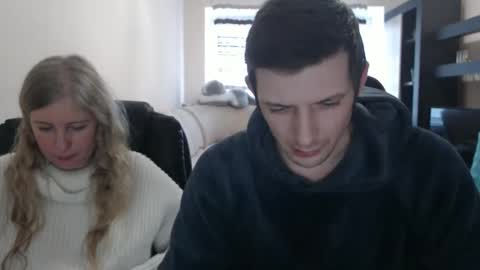 Snapshot of jenisandpeter chatting on 03-04-25, 12:55 JenisAndPeter online show from 03-04-25, 12:55