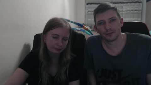 Snapshot of jenisandpeter chatting on 09-22-25, 05:48 JenisAndPeter online show from 09-22-25, 05:48