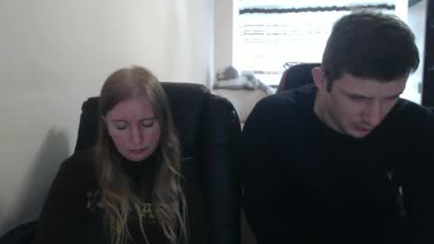 Snapshot of jenisandpeter chatting on 10-02-25, 07:48 JenisAndPeter online show from 10-02-25, 07:48