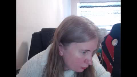 JenisAndPeter online show from 03-10-26, 06:51