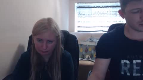 JenisAndPeter online show from 04-23-26, 05:04