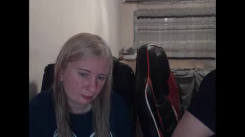 Snapshot of jenisandpeter chatting on 04-29-26, 05:41 JenisAndPeter online show from 04-29-26, 05:41