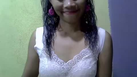 Snapshot of jenkins_jxx chatting on 09-15-25, 04:01 Jennie online show from 09-15-25, 04:01