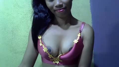 Snapshot of jenkins_jxx chatting on 10-27-25, 04:16 Jennie online show from 10-27-25, 04:16