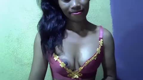 Snapshot of jenkins_jxx chatting on 11-04-25, 04:00 Jennie online show from 11-04-25, 04:00