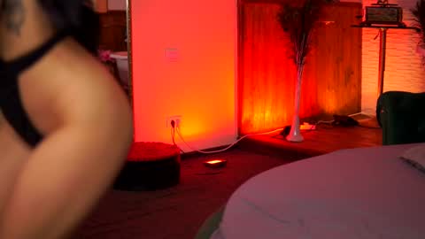 jenna_day online show from 02-17-25, 10:29