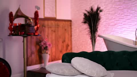 jenna_day online show from 04-17-26, 06:38