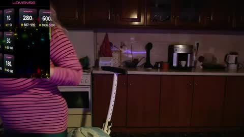 Jenna online show from 04-28-26, 03:33