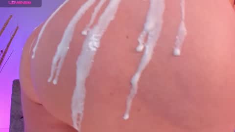 Snapshot of jennaolson chatting on 02-09-25, 08:34 Jenna Olson online show from 02-09-25, 08:34