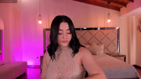 Snapshot of jennaolson chatting on 10-02-25, 06:37 Jenna Olson online show from 10-02-25, 06:37