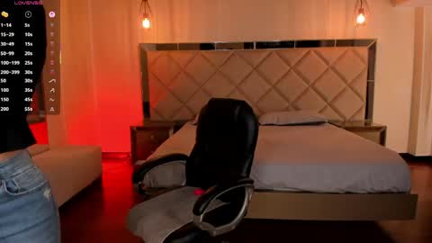 Jenna Olson  online show from 03-19-26, 09:13