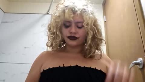 jennatolls1134 online show from 04-28-26, 08:41