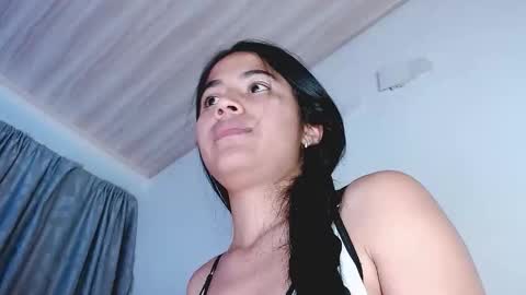 Snapshot of jenner_lena chatting on 04-08-26, 06:13 jenner_lena online show from 04-08-26, 06:13