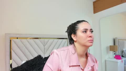 jenner_madison online show from 04-20-26, 11:24