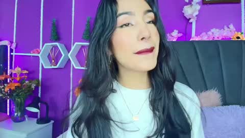 Jenner online show from 12-15-24, 04:07