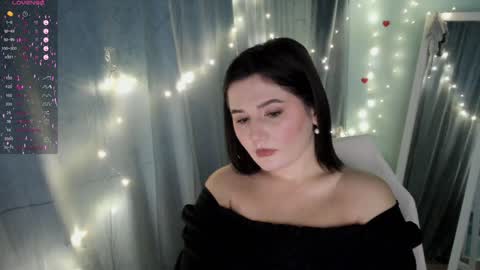 Jennie online show from 12-28-24, 04:30