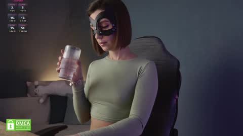 Jennie online show from 12-20-25, 10:44