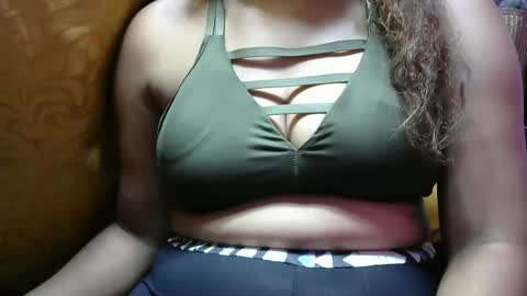 jenniella online show from 02-22-25, 07:58