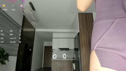 Jennie online show from 04-25-26, 06:27