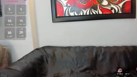 Jennie online show from 10-28-25, 11:58