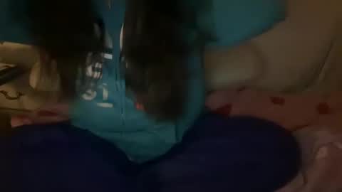 Snapshot of jennifer_robbie chatting on 02-09-25, 02:17 jennifer_robbie online show from 02-09-25, 02:17