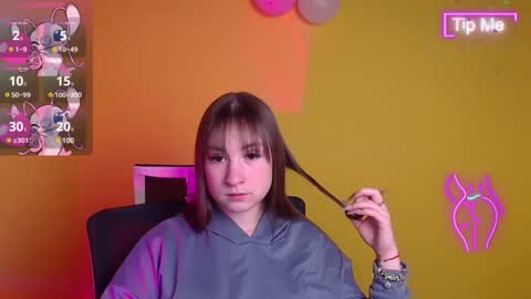 Jennifer online show from 02-25-25, 09:53