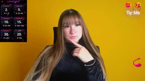 Jennifer online show from 10-09-25, 07:17