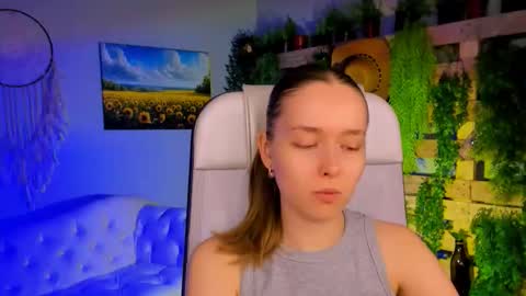 Jennifer online show from 10-21-25, 10:16