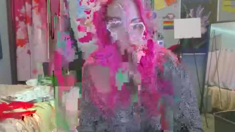 Jennifer Gwen online show from 11-05-25, 03:06