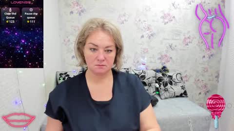 Snapshot of jenniferlight chatting on 12-30-24, 08:25 Jennifer online show from 12-30-24, 08:25