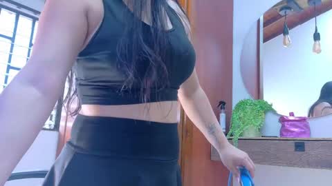 Jennifer vega  online show from 04-12-26, 07:30