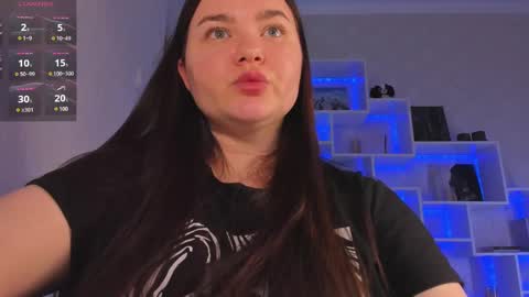 Mila online show from 03-06-25, 07:21