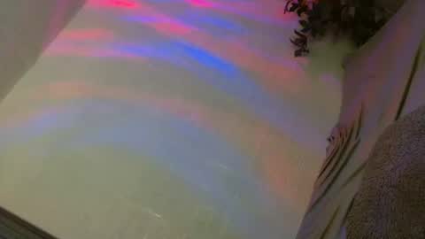 Snapshot of jenny20_xxx chatting on 12-23-25, 01:03 PRETTY JENNY online show from 12-23-25, 01:03