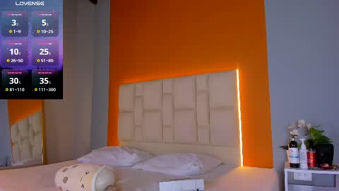Snapshot of jenny__lawrence chatting on 06-11-26, 04:43 jenny__lawrence online show from 06-11-26, 04:43